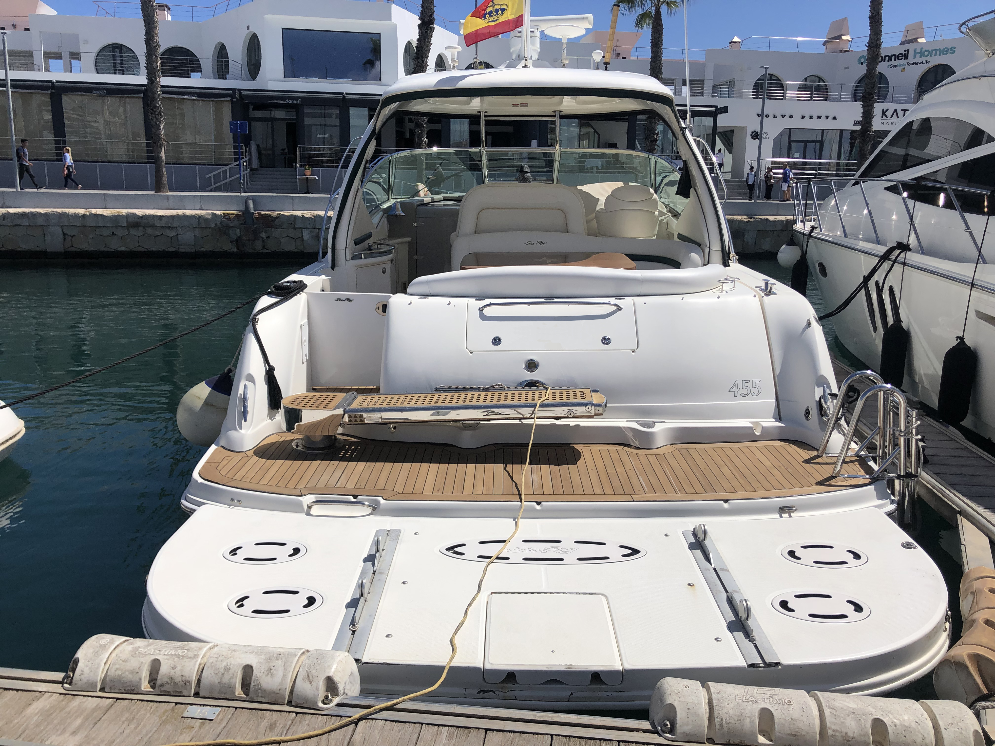 SEA RAY SUNDANCE (24B)